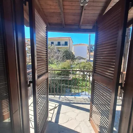 Alexandros Country house